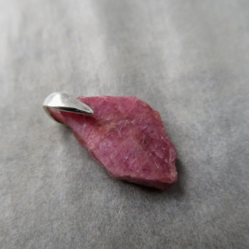 Ruby of India, pendant no.R4