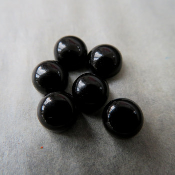 Onyx mini round cabochon - 7 mm, 1pc