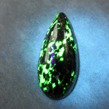 Franklinite + UV Willemnite USA, cabochon No. F2