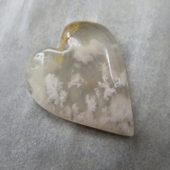 Plume agate USA, cabochon no.11