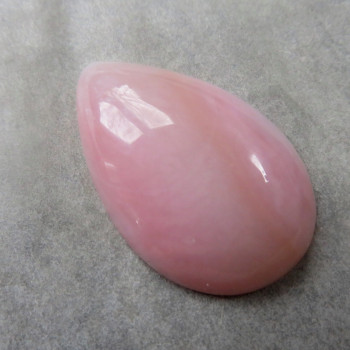 Pink opal of Peru, cabochon No. B7