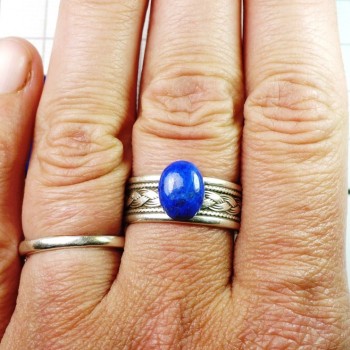 Lápis lazuli ring cabochon, oval 7x9 mm | www.sperkove-kameny.cz