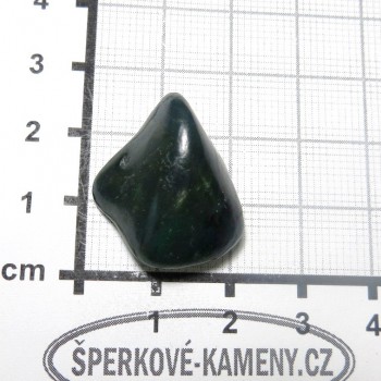 Jade small, pebble - P12 | www.sperkove-kameny.cz