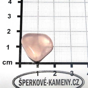 Rose quartz, Madagascar - P2 | www.sperkove-kameny.cz