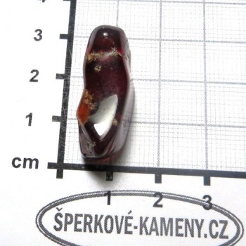 Garnet Hessen Tanzania P10 | www.sperkove-kameny.cz